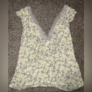 Rebecca Taylor 100% Silk Yellow V-neck Blouse